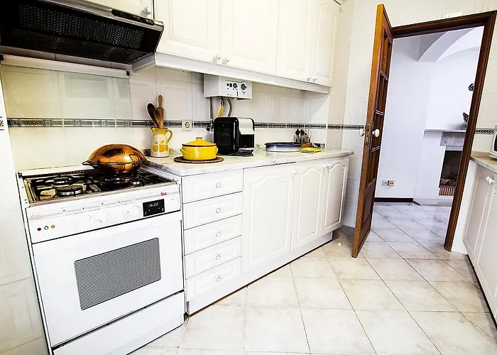 Lighthouse North - Da Barra