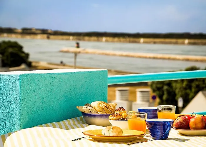 Daire Lighthouse North - Da