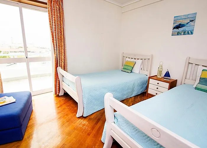 Lighthouse North - Da Daire Barra